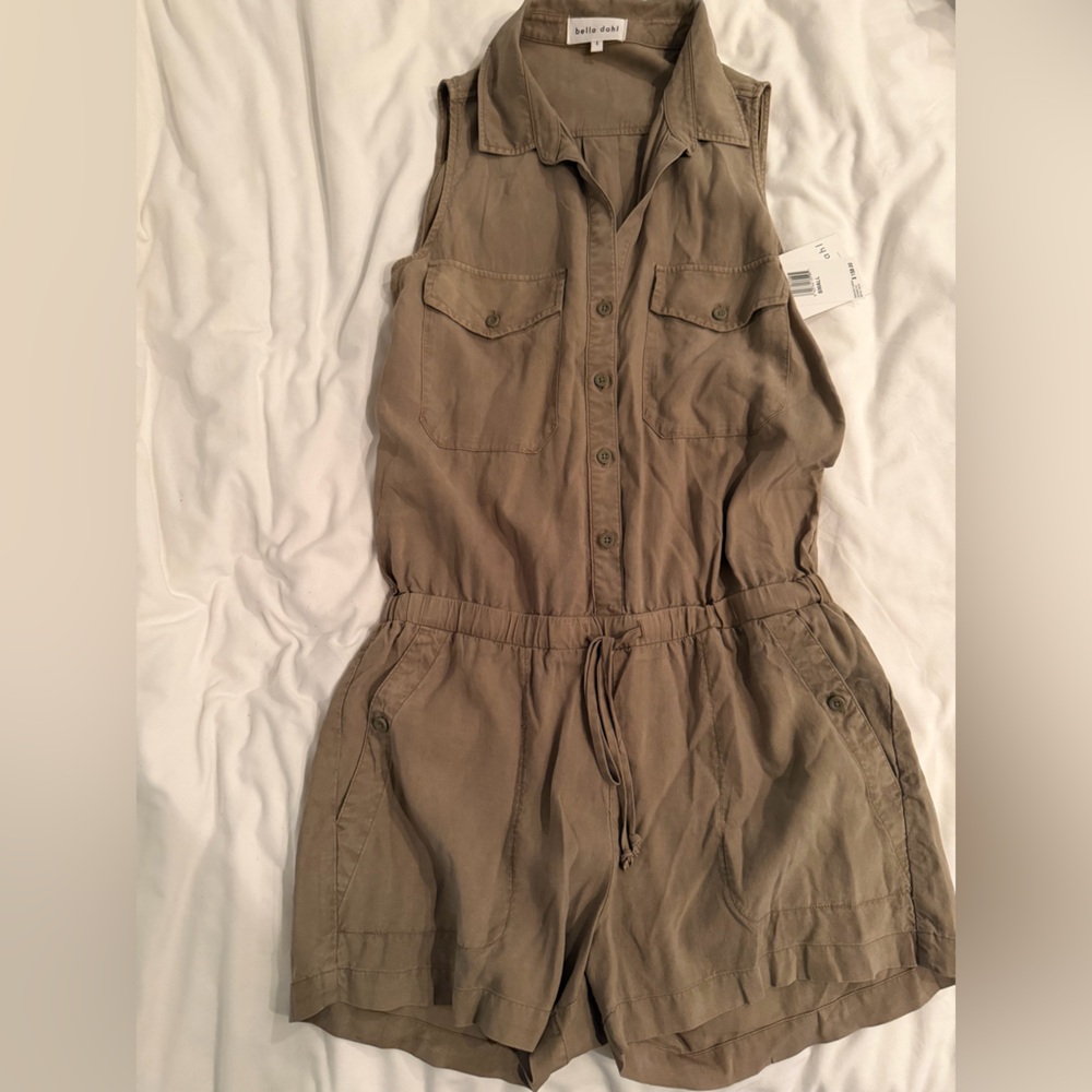 Bella Dahl khaki romper sz s NWT